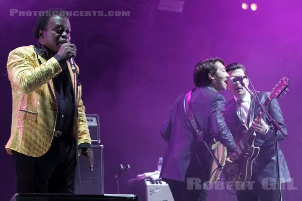 LEE FIELDS AND THE EXPRESSIONS - 2017-08-26 - SAINT CLOUD - Domaine National - Scene de la Cascade - 